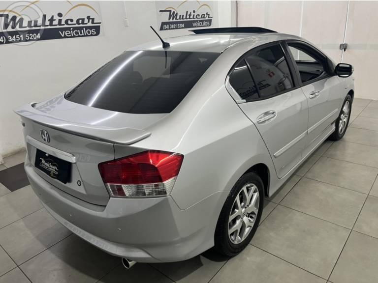 HONDA - CITY 1.5 EX 16V FLEX 4P AUTOMÁTICO - 2010/2011 - PRATA - R$ 52.900,00
