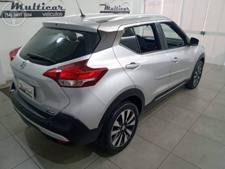 NISSAN - KICKS 1.6 16V FLEX SV 4P XTRONIC - 2019/2020 - PRATA - R$ 87.900,00