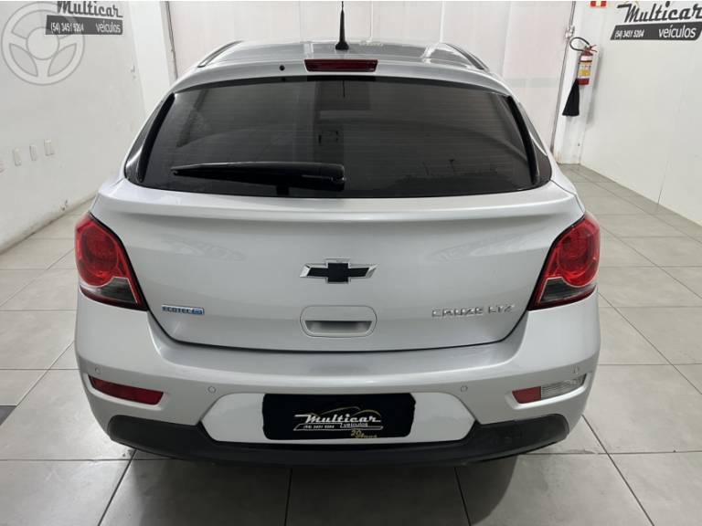 CHEVROLET - CRUZE 1.8 LTZ SPORT6 16V FLEX 4P AUTOMÁTICO - 2014/2014 - PRATA - R$ 69.900,00