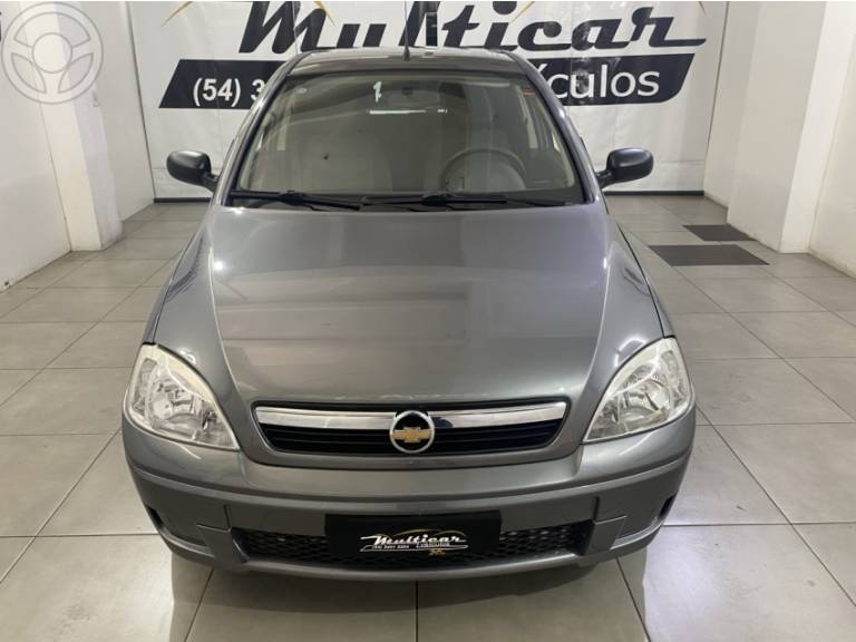 CHEVROLET - CORSA 1.4 MPFI MAXX 8V FLEX 4P MANUAL - 2011/2012 - CINZA - R$ 30.500,00