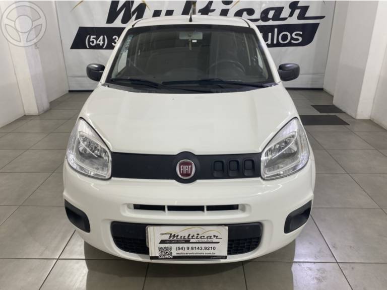 FIAT - UNO 1.0 EVO ATTRACTIVE 8V FLEX 4P MANUAL - 2015/2016 - BRANCA - R$ 40.500,00