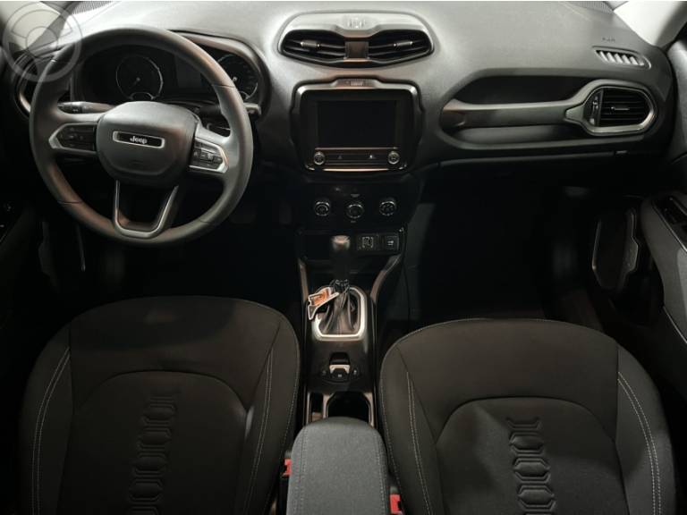 JEEP - RENEGADE 1.3 SPORT T270 16V TURBO FLEX 4P AUTOMÁTICO - 2022/2022 - PRETA - R$ 104.900,00