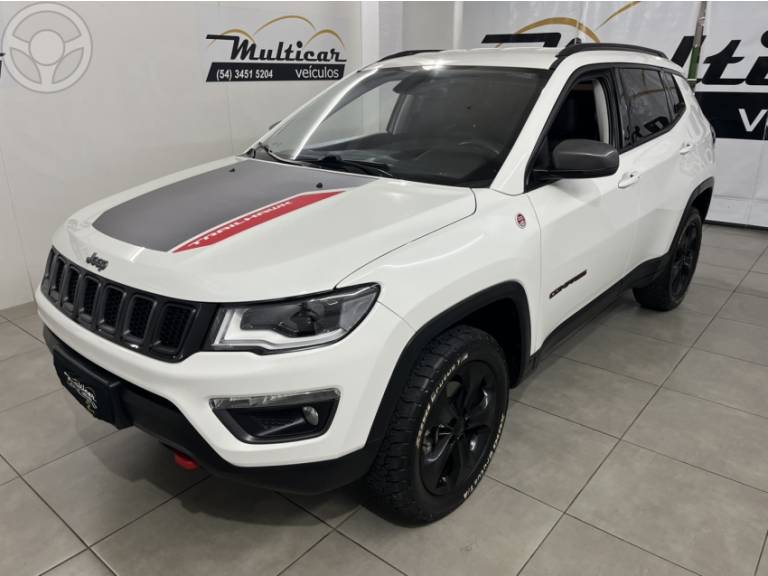 JEEP - COMPASS 2.0 16V DIESEL TRAILHAWK 4X4 AUTOMÁTICO - 2018/2018 - BRANCA - R$ 108.900,00