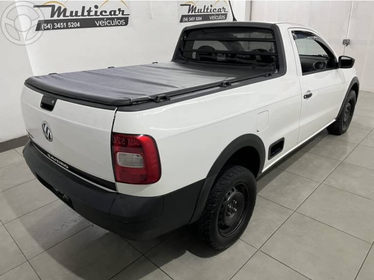 VOLKSWAGEN - SAVEIRO 1.6 MI CS 8V FLEX 2P MANUAL G.VI - 2014/2014 - BRANCA - R$ 42.000,00