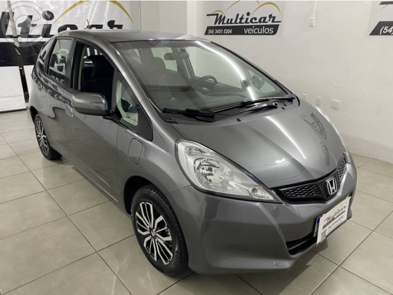 HONDA - FIT 1.4 DX 16V FLEX 4P MANUAL - 2012/2013 - CINZA - R$ 47.500,00