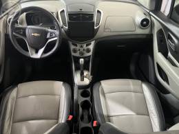 CHEVROLET - TRACKER 1.8 MPFI LTZ 4X2 16V FLEX 4P AUTOMÁTICO - 2014/2014 - PRETA - R$ 67.900,00