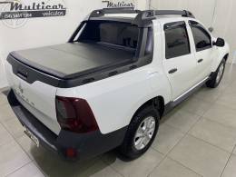 RENAULT - DUSTER OROCH 1.6 16V FLEX EXPRESSION 4P MANUAL - 2021/2022 - BRANCA - R$ 88.900,00