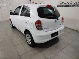 NISSAN - MARCH 1.0 S 16V FLEX 4P MANUAL - 2012/2013 - BRANCA - R$ 35.500,00