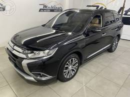 MITSUBISHI - OUTLANDER 2.2 4X4 16V DIESEL 4P AUTOMÁTICO - 2016/2016 - PRETA - R$ 117.900,00