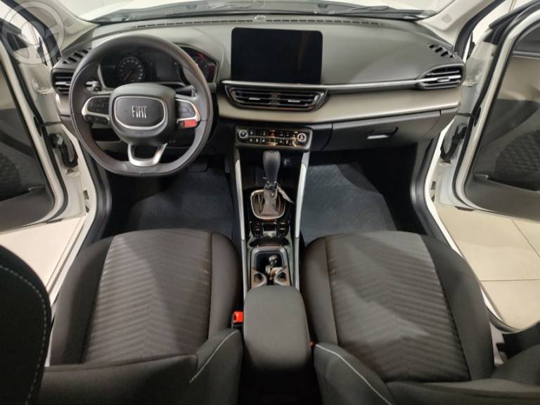 FIAT - FASTBACK 1.0 AUDACE 200 TURBO FLEX 4P AUTOMÁTICO - 2023/2023 - BRANCA - R$ 114.900,00