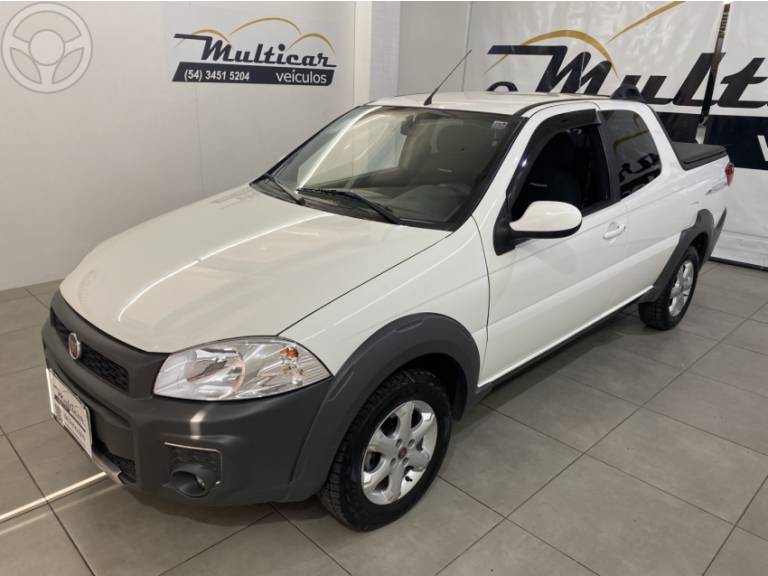 FIAT - STRADA 1.4 EVO FREEDOM CD 8V FLEX 3P MANUAL - 2018/2019 - BRANCA - R$ 77.900,00