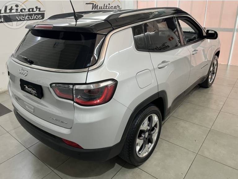 JEEP - COMPASS 2.0 16V FLEX LIMITED AUTOMÁTICO - 2017/2017 - PRATA - R$ 91.900,00