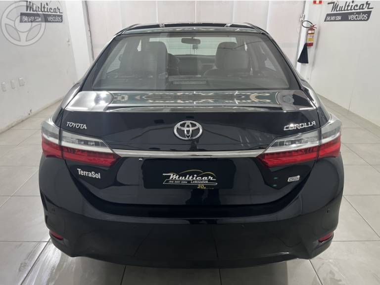 TOYOTA - COROLLA 1.8 GLI 16V FLEX 4P AUTOMÁTICO - 2019/2019 - PRETA - R$ 92.900,00