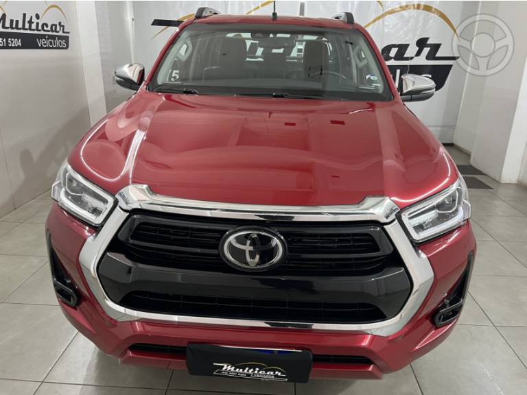 TOYOTA - HILUX 2.8 SRX 4X4 CD 16V DIESEL 4P AUTOMÁTICO - 2020/2021 - VERMELHA - R$ 239.900,00
