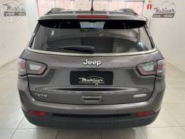 JEEP - COMPASS 1.3 LONGITUDE T270 16V TURBO 4X2 FLEX 4P AUTOMÁTICO - 2023/2023 - CINZA - R$ 136.900,00