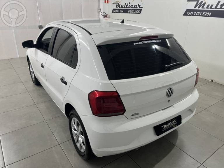VOLKSWAGEN - GOL 1.0 12V MPI TOTALFLEX 4P MANUAL - 2019/2019 - BRANCA - R$ 41.900,00