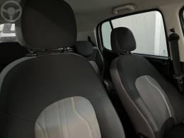 FIAT - UNO 1.3 FIREFLY FLEX WAY 4P MANUAL - 2020/2020 - BRANCA - R$ 52.500,00