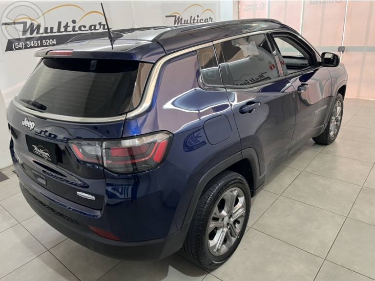 JEEP - COMPASS 2.0 LONGITUDE TD350 TURBO DIESEL 4X4 4P AUTOMÁTICO - 2022/2023 - AZUL - R$ 158.900,00