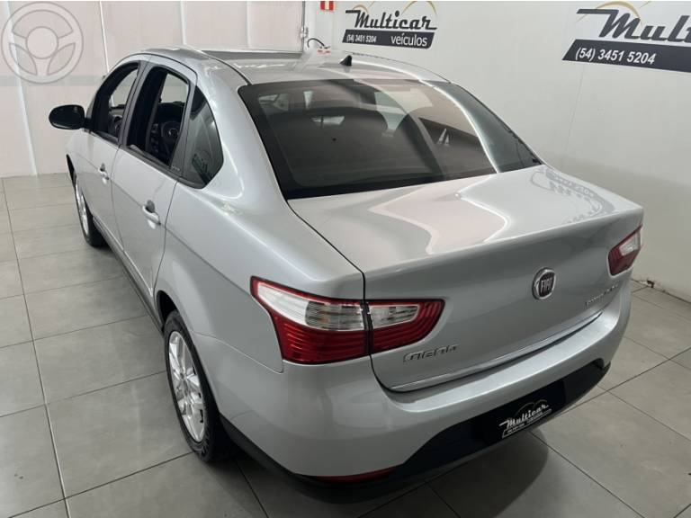 FIAT - GRAND SIENA 1.6 MPI ESSENCE 16V FLEX 4P AUTOMATIZADO - 2015/2015 - PRATA - R$ 41.000,00