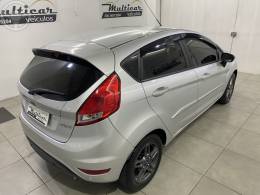 FORD - FIESTA 1.6 SEL HATCH 16V FLEX 4P AUTOMÁTICO - 2018/2018 - PRATA - R$ 59.900,00