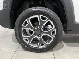 JEEP - RENEGADE 2.0 16V TURBO DIESEL LONGITUDE 4P 4X4 AUTOMÁTICO - 2017/2018 - BRANCA - R$ 88.900,00