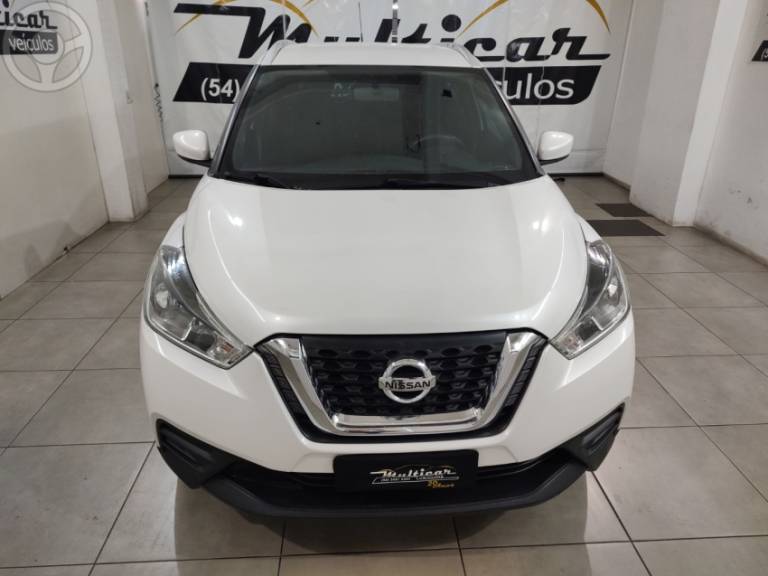 NISSAN - KICKS 1.6 16V FLEX S 4P MANUAL - 2019/2020 - BRANCA - R$ 81.500,00