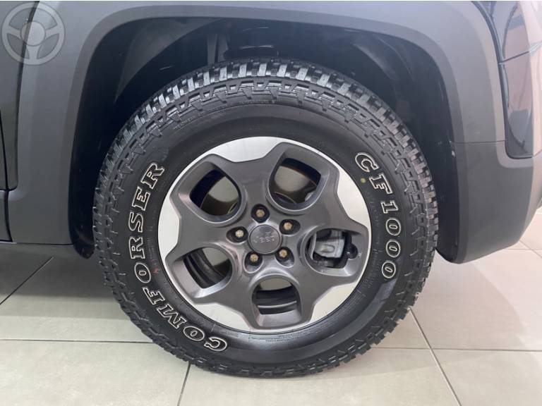 JEEP - RENEGADE 2.0 16V TURBO DIESEL SPORT 4P 4X4 AUTOMÁTICO - 2016/2016 - PRETA - R$ 81.900,00