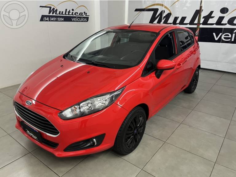 FORD - FIESTA 1.5 S HATCH 16V FLEX 4P MANUAL - 2013/2014 - VERMELHA - R$ 43.900,00