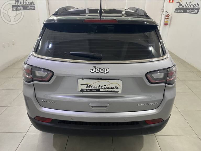 JEEP - COMPASS 2.0 LIMITED TD350 TURBO DIESEL 4X4 4P AUTOMÁTICO - 2022/2023 - PRATA - R$ 188.900,00