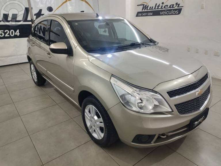 CHEVROLET - AGILE 1.4 MPFI LTZ 8V FLEX 4P MANUAL - 2010/2011 - PRATA - R$ 34.900,00