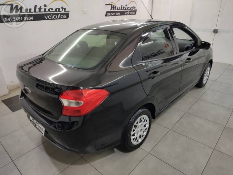 FORD - KA 1.0 SE 12V FLEX 4P MANUAL - 2015/2016 - PRETA - R$ 41.900,00