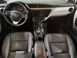 TOYOTA - COROLLA 1.8 GLI 16V FLEX 4P AUTOMÁTICO - 2019/2019 - PRETA - R$ 92.900,00