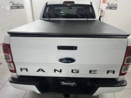 FORD - RANGER 2.2 XL 4X4 CD 16V DIESEL 4P MANUAL - 2014/2015 - BRANCA - R$ 93.900,00